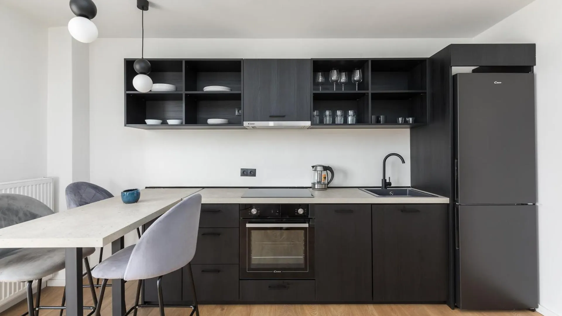 Celine By Halu!, Spacious Apartments Next To Business Hub Thessaloniki Greece